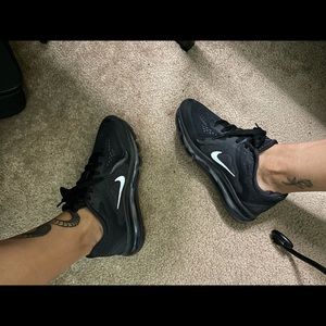 Nike Women’s Air Max 2014